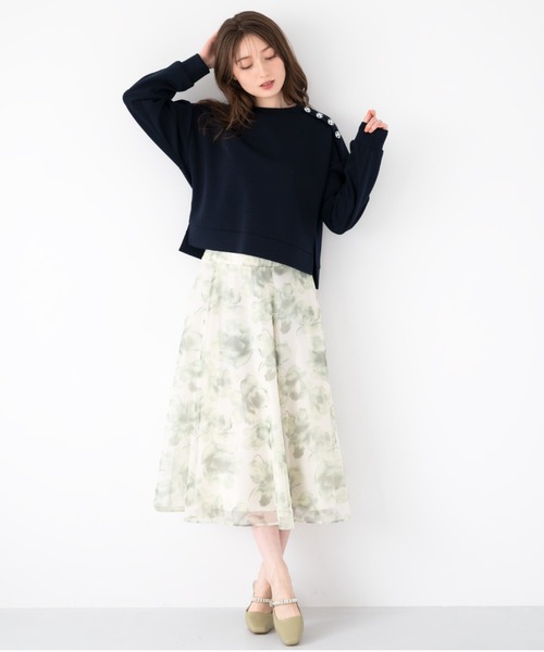 MISCH MASCH（ミッシュマッシュ）の「ビジュー釦クロップドスウェット/MM418202（スウェット・レディース・ピンク/ホワイト/ライトグレー/ネイビー・S/M）」の15枚目の写真