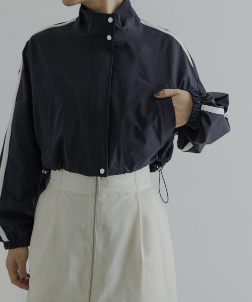 CE'E_SE'E（シーシー）の「クロップドトラックブルゾン（ブルゾン・レディース・ベージュ/ネイビー・FREE）」の17枚目の写真