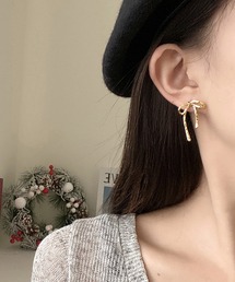 Dita Muaj.（ディータムアージュ）の「【選べる】リボンピアス（ピアス（両耳用））」