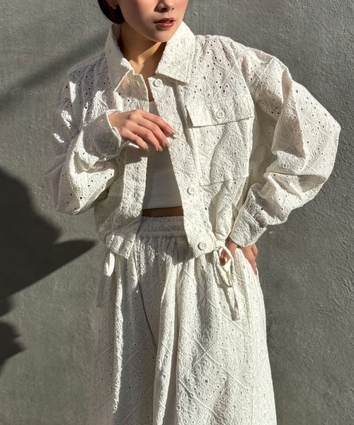 CIAOPANIC(チャオパニック)の「INDIAレースショート丈2ポケットシャツジャケット(ブルゾン・レディース・ホワイト/ブラック・FREE)」の15枚目の写真