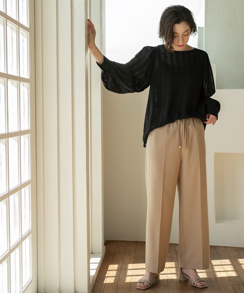 OPAQUE.CLIP（オペークドットクリップ）の「◆≪SS-LLsize≫ 美脚ツイルワイドパンツ【洗濯機洗い可】（その他パンツ・レディース・ベージュ/グリーン/ブラック・34/36/38/40/42）」の7枚目の写真