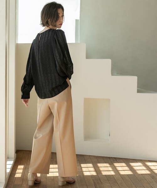OPAQUE.CLIP（オペークドットクリップ）の「◆≪SS-LLsize≫ 美脚ツイルワイドパンツ【洗濯機洗い可】（その他パンツ・レディース・ベージュ/グリーン/ブラック・34/36/38/40/42）」の8枚目の写真