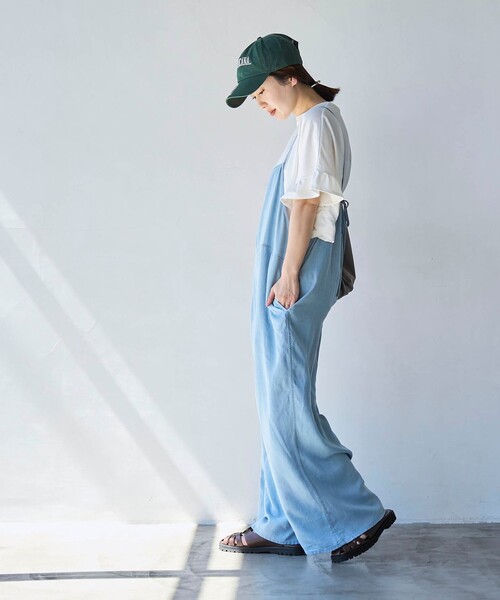 coen(コーエン)の「ライトデニムキャミサロペット(サロペット/オーバーオール・レディース・ライトブルー/ブラック/コバルトブルー・M/L)」の11枚目の写真