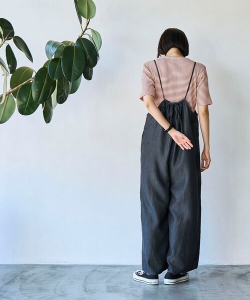 coen(コーエン)の「ライトデニムキャミサロペット(サロペット/オーバーオール・レディース・ライトブルー/ブラック/コバルトブルー・M/L)」の15枚目の写真