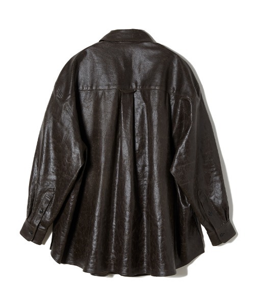 PERVERZE(パーバーズ)の「Vegan-Leather Large Shirts(シャツ/ブラウス・レディース・ブラウン/ブルー・ONE SIZE)」の5枚目の写真