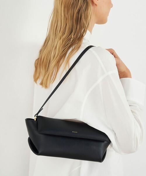 TOMORROWLAND （トゥモローランド）の「MIUUR GINZA ショルダーバッグ（バックパック/リュック・レディース・ブラック・FREE）」の3枚目の写真