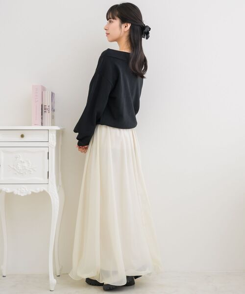 ems excite(エムズエキサイト)の「ボートネックショートトレーナー(スウェット・レディース・ブラック/ホワイト系その他/ピンク・FREE)」の9枚目の写真