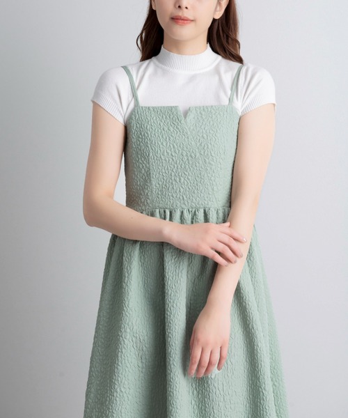 ABITOKYO(アビトーキョー)の「ふくれジャガードロング丈ボリュームフレアキャミワンピース(ワンピース・レディース・モカ/グリーン/アイボリー/ブラック・S/M)」の8枚目の写真
