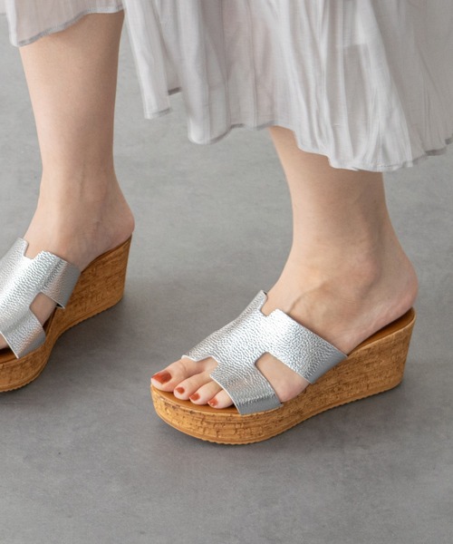 ITALIAN SHOEMAKERS(イタリアンシューメーカー)の「【ITALIAN SHOEMAKERS】厚底ミュールサンダル(942123)(サンダル・レディース・ネイビー/ブラウン/アイボリー/シルバー/ブラック・36/37/38/35/39)」の5枚目の写真