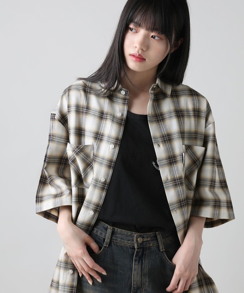 MSG（エムエスジー）の「ハーフスリーブショート丈ミニチェックシャツ【UNISEX】（シャツ/ブラウス・メンズ・グリーン/ブラック/イエロー/ベージュ/ホワイト/サックスブルー/ピンク/ブルー・XL/L/M/S）」の3枚目の写真