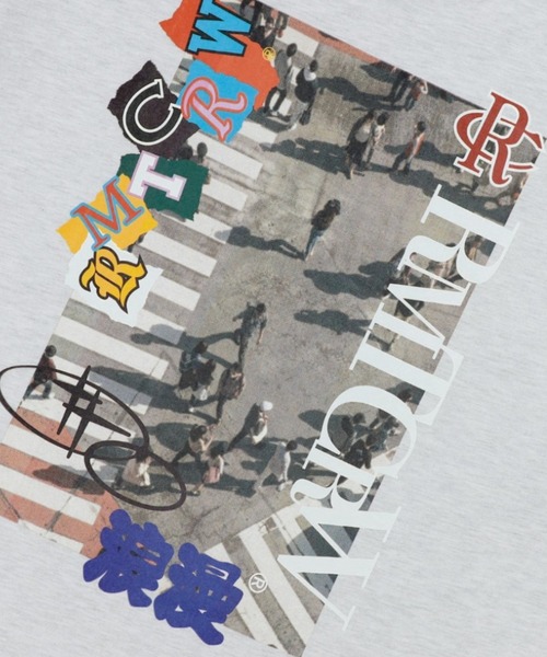 ROMANTIC CROWN(ロマンティッククラウン)の「A'GEM/9 × .kom 『ROMANTIC CROWN/ロマンティック クラウン』 CROSSWALK LOGO TEE SHIRT/クロスウォ―ク Tシャツ(Tシャツ/カットソー・メンズ・ブラック/ライトグレー・L/M)」の10枚目の写真