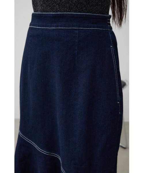 AZUL by moussy(アズールバイマウジー)の「カシュクールフレアマーメードデニムスカート(デニムスカート・レディース・ワンウォッシュ/ライトブルー・MEDIUM/SMALL)」の8枚目の写真