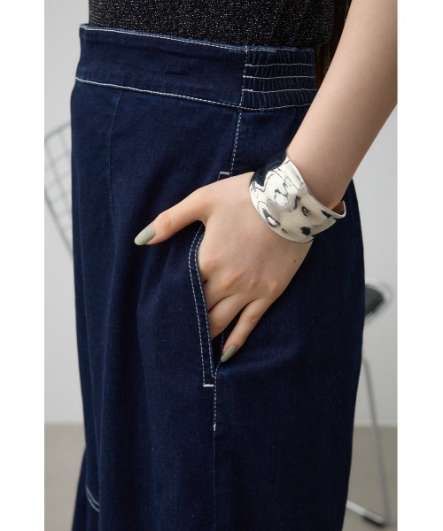 AZUL by moussy(アズールバイマウジー)の「カシュクールフレアマーメードデニムスカート(デニムスカート・レディース・ワンウォッシュ/ライトブルー・MEDIUM/SMALL)」の9枚目の写真
