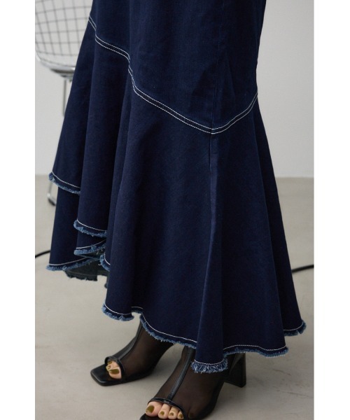 AZUL by moussy(アズールバイマウジー)の「カシュクールフレアマーメードデニムスカート(デニムスカート・レディース・ワンウォッシュ/ライトブルー・MEDIUM/SMALL)」の10枚目の写真