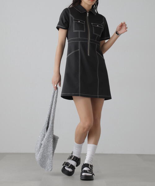 FREE'S MART（フリーズマート）の「◆配色ステッチジップ使いミニワンピース（ワンピース・レディース・ブラック/ホワイト/ベージュ・SMALL/MEDIUM）」の8枚目の写真