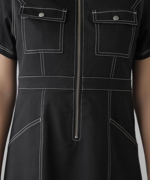 FREE'S MART（フリーズマート）の「◆配色ステッチジップ使いミニワンピース（ワンピース・レディース・ブラック/ホワイト/ベージュ・SMALL/MEDIUM）」の16枚目の写真