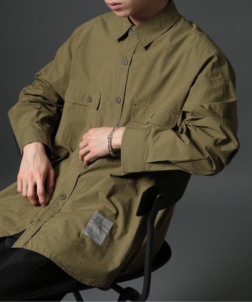 MAISON CLUB（メゾンクラブ）の「【MAISON CLUB】U.S.NAVY Big Shirt ビッグワークシャツ　/MILITARY　ミリタリー（シャツ/ブラウス・メンズ・ネイビー/ホワイト/カーキ/サックスブルー・FREE）」の8枚目の写真