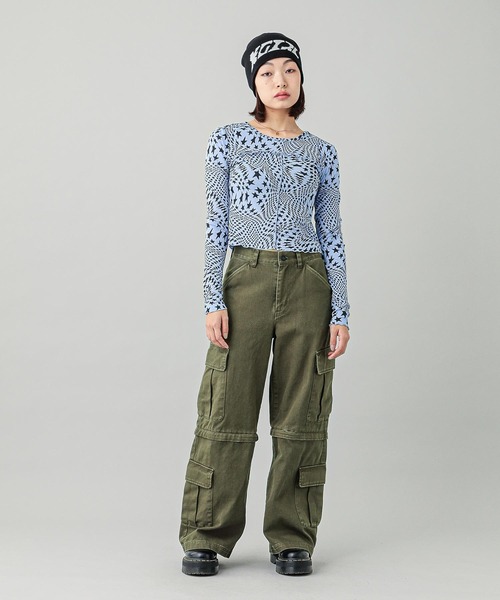 X-girl（エックスガール）の「DISTORTED STARS COMAPCT TOP（Tシャツ/カットソー・レディース・ライトブルー/チャコール・S/M）」の8枚目の写真