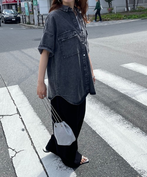 210nouve（トゥージュヌーブ）の「ハーフスリーブデニムビッグシャツジャケット（シャツ/ブラウス・レディース・ブラック/ブルー・FREE）」の10枚目の写真