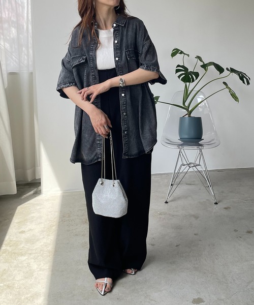 210nouve（トゥージュヌーブ）の「ハーフスリーブデニムビッグシャツジャケット（シャツ/ブラウス・レディース・ブラック/ブルー・FREE）」の6枚目の写真