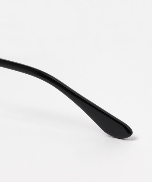 FOREVER 21（フォーエバー トゥエンティーワン）の「メタルフレームメガネ（メガネ・レディース・シルバー/グレー・FREE）」の5枚目の写真