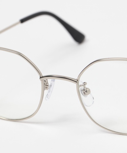 FOREVER 21（フォーエバー トゥエンティーワン）の「メタルフレームメガネ（メガネ・レディース・シルバー/グレー・FREE）」の4枚目の写真