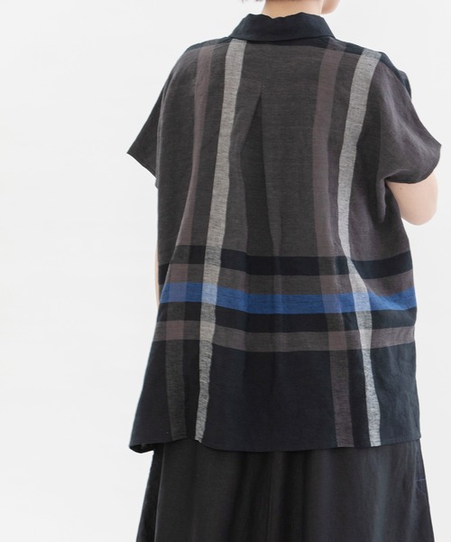 nop de nod(ノップドゥノッド)の「Ciel ronde リネンパネルチェックブラウス(シャツ/ブラウス・レディース・ブラック/ダークブルー/イエロー・3)」の14枚目の写真