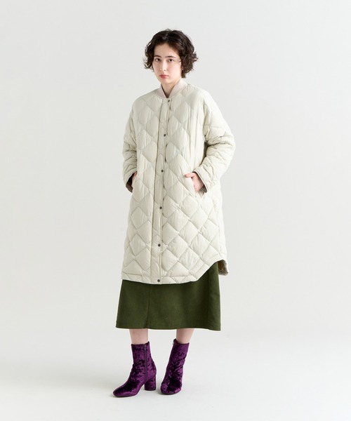 NANGA(ナンガ)の「RIB COLLAR QUILTED DOWN COAT W(WOMEN)/リブカラーキルティッド ダウンコート (ウィメンズ)(ダウンジャケット/コート・レディース・ブラック/アイボリー/モカ/ベージュ・XL/S/M/L)」の1枚目の写真