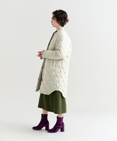 NANGA(ナンガ)の「RIB COLLAR QUILTED DOWN COAT W(WOMEN)/リブカラーキルティッド ダウンコート (ウィメンズ)(ダウンジャケット/コート・レディース・ブラック/アイボリー/モカ/ベージュ・XL/S/M/L)」の22枚目の写真