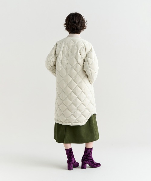 NANGA(ナンガ)の「RIB COLLAR QUILTED DOWN COAT W(WOMEN)/リブカラーキルティッド ダウンコート (ウィメンズ)(ダウンジャケット/コート・レディース・ブラック/アイボリー/モカ/ベージュ・XL/S/M/L)」の18枚目の写真
