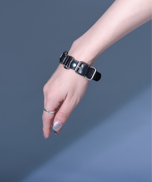 Ellno Loset(エルノロゼット)の「メタルパーツブレスレット(ブレスレット・メンズ・ブラック・FREE)」の4枚目の写真