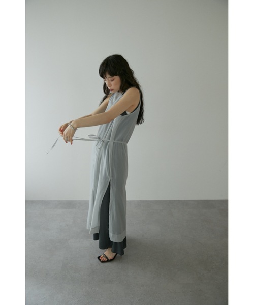 DRWCYS（ドロシーズ）の「レイヤードシアーリブワンピース（ワンピース・レディース・グレー/ホワイト・FREE）」の9枚目の写真