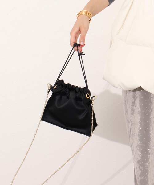 Kassiopea（カシオペア）の「【kassiopea /カシオペア】ミニチェーンショルダー made in Italy（ショルダーバッグ・レディース・ネイビー/ブラック・FREE）」の2枚目の写真