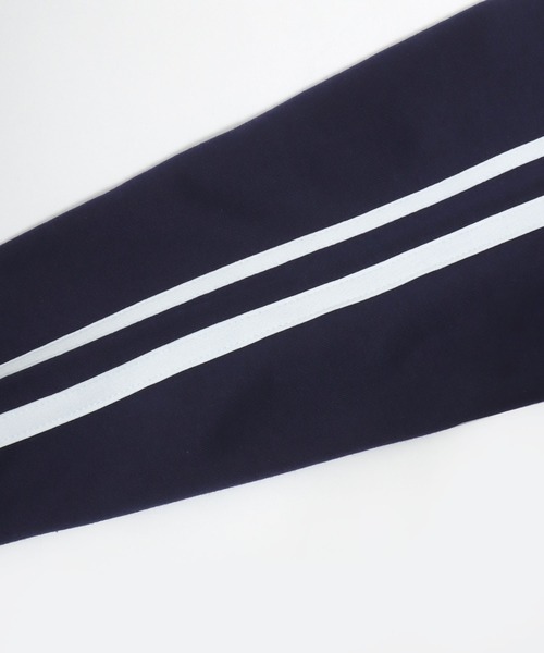 U.S. POLO ASSN.（ユーエスポロアッスン）の「U.S. POLO ASSN./ユーエスポロアッスン オーバーサイズ 裏毛 ロゴ ワンポイント刺繍 袖ライン ハーフジップ スウェット トレーナー/レディース メンズ（スウェット・メンズ・オフホワイト/ブラック/ネイビー/オートミール・LL/L/M）」の22枚目の写真
