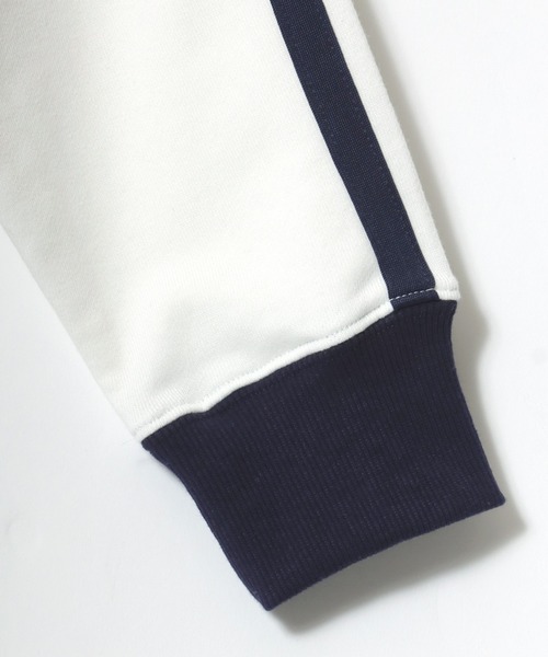 U.S. POLO ASSN.（ユーエスポロアッスン）の「U.S. POLO ASSN./ユーエスポロアッスン オーバーサイズ 裏毛 ロゴ ワンポイント刺繍 袖ライン ハーフジップ スウェット トレーナー/レディース メンズ（スウェット・メンズ・オフホワイト/ブラック/ネイビー/オートミール・LL/L/M）」の17枚目の写真