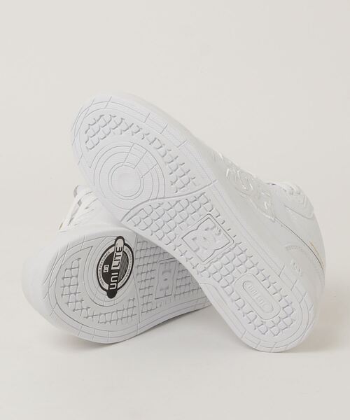 DC SHOES（ディーシーシューズ）の「ディーシー DC SHOES UNIVERSITY MID SE SN（スニーカー・レディース・ホワイト×ゴールド・23.5cm/24.5cm/24.0cm/25.0cm/23.0cm）」の3枚目の写真
