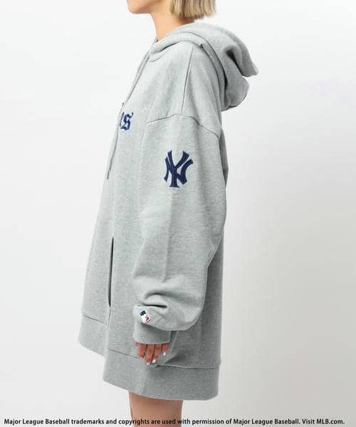 BACK TO THE FIELD(バック トゥー ザ フィールド)の「【MLB】刺繍ロゴフーディー(パーカー・レディース・ブラック/ブラウン/グレー/オフホワイト・FREE)」の19枚目の写真