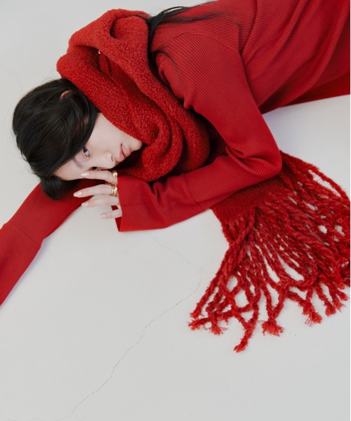 フラッフィーニットマフラー