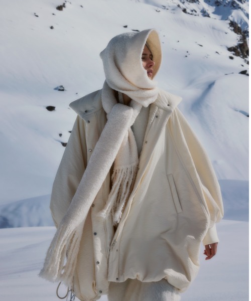 フラッフィーニットマフラー