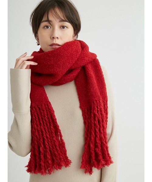 フラッフィーニットマフラー