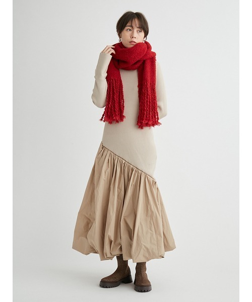 フラッフィーニットマフラー