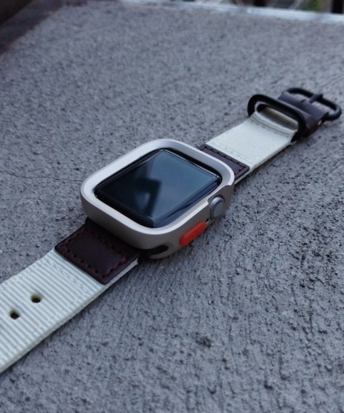 zandy(ズィーアンドワイ)の「zandy ズィーアンドワイ/Apple Watch ケース&ベルトセット【スクエアソフトフレーム】アップルウォッチカバー& レザーナイロンバンド // set15(デジタル腕時計・メンズ・ブラック×ホワイト/ウッド/ホワイト×シルバー/ブルー系その他/シルバー系その他/アーミー・S/M)」の1枚目の写真