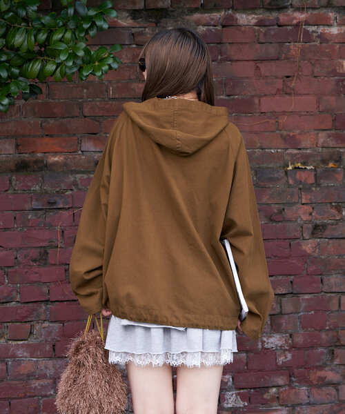 CIAOPANIC（チャオパニック）の「【UNESS/ユーネス】レースアップアノラックブルゾン（ブルゾン・レディース・カーキ・ONE SIZE）」の10枚目の写真