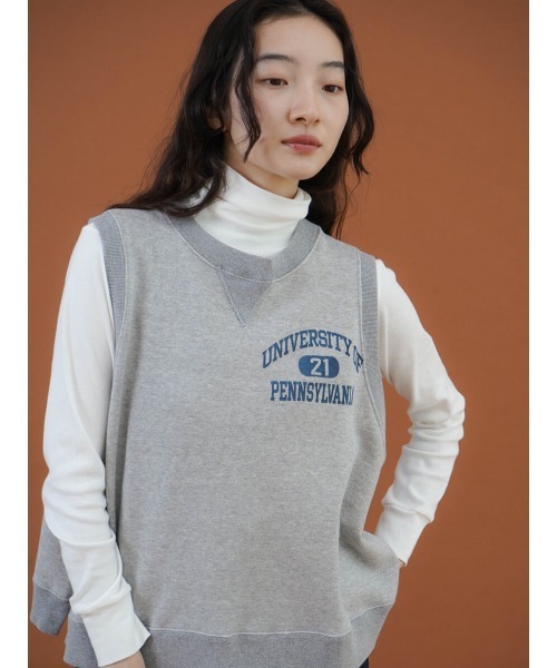 FIKA.(フィーカ)の「Crew neck sweat vest(ベスト・レディース・ダークオリーブ/杢グレー・FREE)」の3枚目の写真