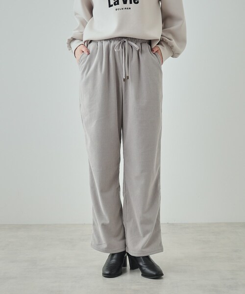 SHOO・LA・RUE（シューラルー）の「◆【高レビュー/洗える/SS-3L】きれいめカジュアルに あったか裏起毛 コーデュロイイージーワイドパンツ（その他パンツ・レディース・グリーン系/アイボリー/グレー/チャコールグレー・01/02/03/04/05/10）」の13枚目の写真