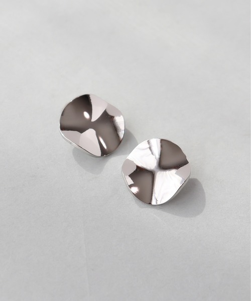 ieLS(イエルズ)の「金属アレルギー対応「ieLS」ステンレス ニュアンスプレートピアス(ピアス(両耳用)・レディース・シルバー/ゴールド・ONE SIZE)」の3枚目の写真