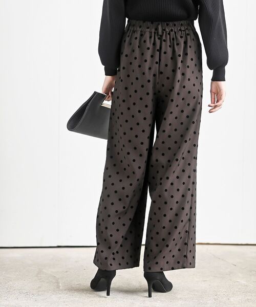 rps(アールピーエス)の「フロッキードットワイドパンツ(スラックス・レディース・チャコールグレー/ブラウン/ブラック・フリー)」の8枚目の写真
