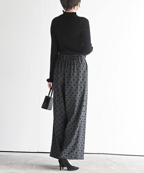 rps(アールピーエス)の「フロッキードットワイドパンツ(スラックス・レディース・チャコールグレー/ブラウン/ブラック・フリー)」の14枚目の写真