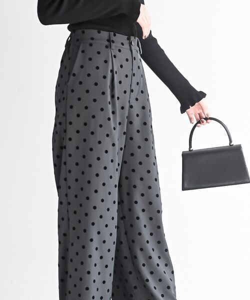 rps(アールピーエス)の「フロッキードットワイドパンツ(スラックス・レディース・チャコールグレー/ブラウン/ブラック・フリー)」の16枚目の写真