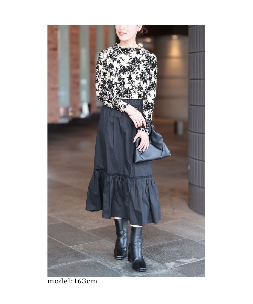 Sawa a la mode(サワアラモード)の「花柄チュールトップス(Tシャツ/カットソー・レディース・アイボリー/ブラック・FREE)」の11枚目の写真